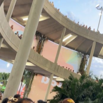 Miami Open - halted for over 15 minutes waiting for entrance to our seats. - Tennis Near Me - Miami Gardens, Florida