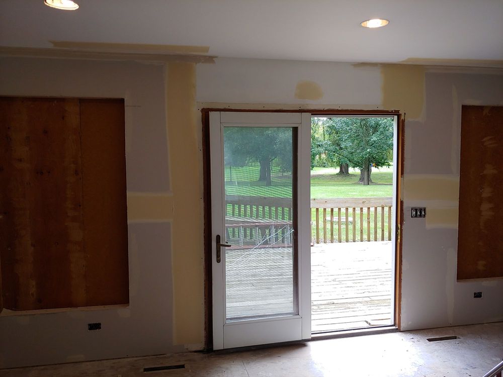 ROGUE DRYWALL TAPING 15 Photos 1412 Melrose Park, Melrose Park