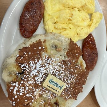 Aloha Stacks - Mac Nut Banana Pancake - Pancakes Near Me - El Monte, California