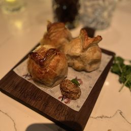 Mini Beef Wellingtons
