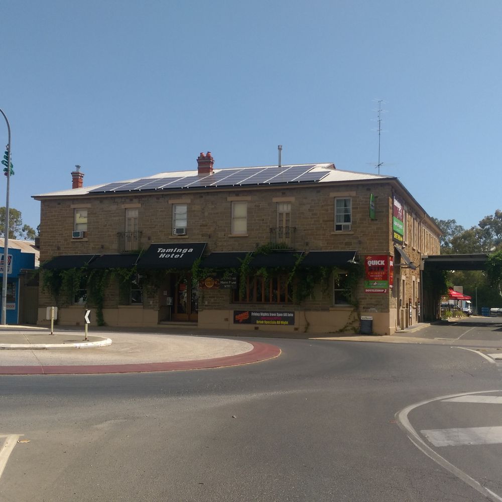 Taminga Hotel - Outside - Hotels Near Me - Clare, SA