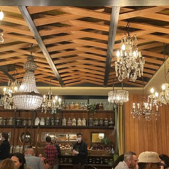 Vic & Al's - Cajun/Creole Near Me - Austin, Texas Vic & Al's - Cajun/Creole Near Me - Austin, Texas