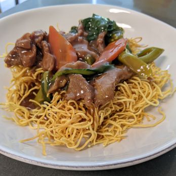 Sampan Cafe - Chinese Broccoli Beef Pan Fried Noodle - Dim Sum Near Me - Alexandria, Virginia