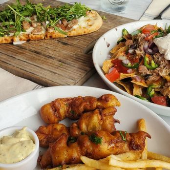 Feast and Fareway - fish and chips, nachos, and flatbread - American Near Me - Coronado, California Feast and Fareway - fish and chips, nachos, and flatbread - American Near Me - Coronado, California