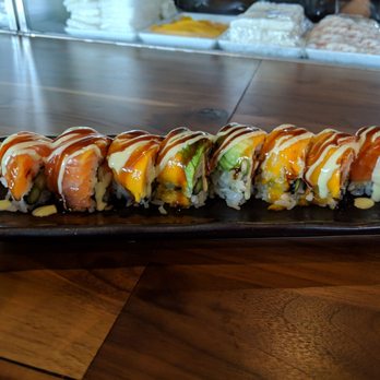 Fúdo - Diver Roll - Asian Fusion Near Me - Chamblee, Georgia Fúdo - Diver Roll - Asian Fusion Near Me - Chamblee, Georgia