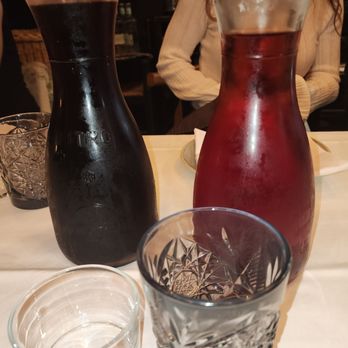 Les Quinze Nits - ROSE & RED CATALUNIAN WINE - Mediterranean Near Me - Barcelona, B Les Quinze Nits - ROSE & RED CATALUNIAN WINE - Mediterranean Near Me - Barcelona, B