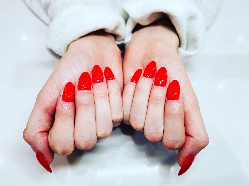 Her Nails & Spa