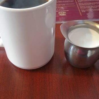 Rey's Little Kitchen - I love that they give you cream! - Breakfast & Brunch Near Me - Whittier, California