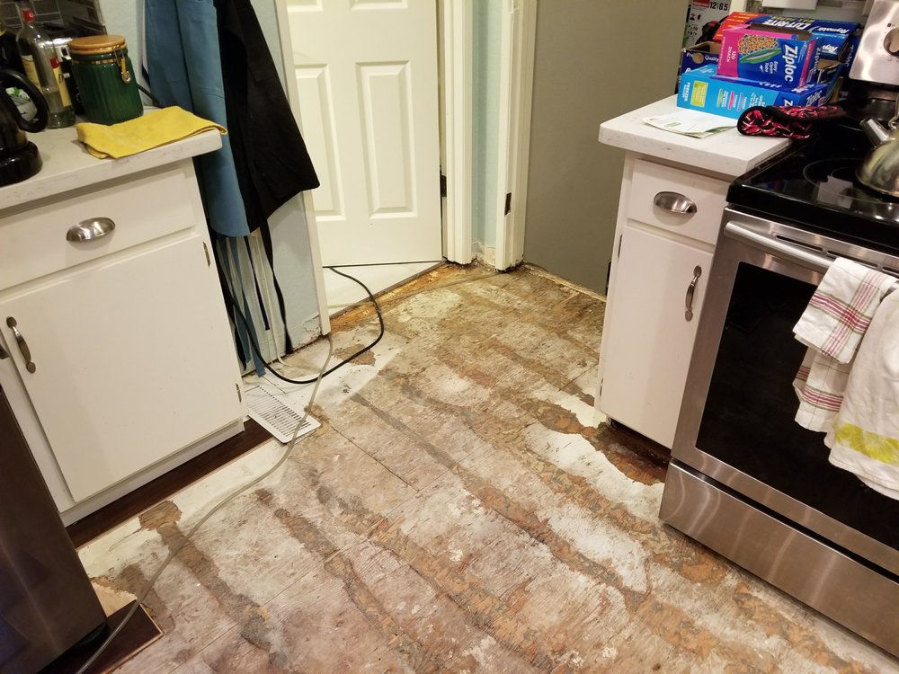 Slide of Roto-Rooter Plumbing & Water Cleanup