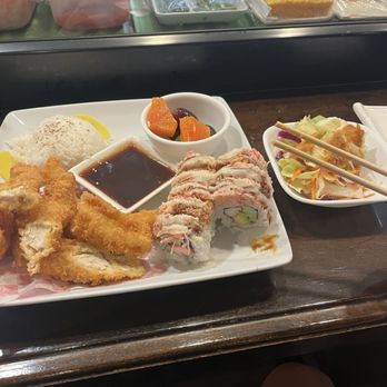 Sushi Ya - Sushi Bars Near Me - East Lansing, Michigan Sushi Ya - Sushi Bars Near Me - East Lansing, Michigan