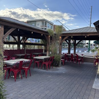 Rice Paper on 7th - Outdoor seating - Vietnamese Near Me - Phoenix, Arizona