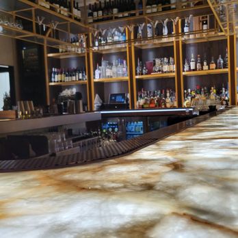 Tycoon - Beautiful bar - Steakhouses Near Me - Flower Mound, Texas Tycoon - Beautiful bar - Steakhouses Near Me - Flower Mound, Texas