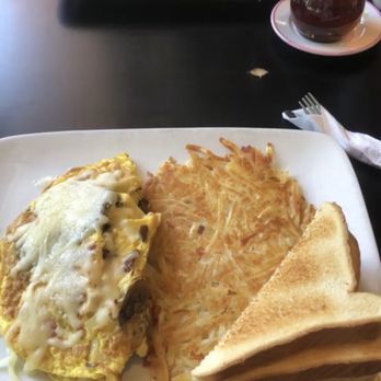 Break Your Fast - Ranch Omelette w/ Hash Browns and Toast - American Near Me - Union City, California Break Your Fast - Ranch Omelette w/ Hash Browns and Toast - American Near Me - Union City, California