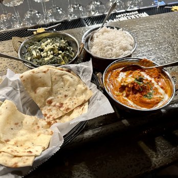 Spice Room - Tofu Saag, Regular Butter Naan, Basmati Rice, & Butter Chicken (Makhani) - Indian Near Me - Denver, Colorado