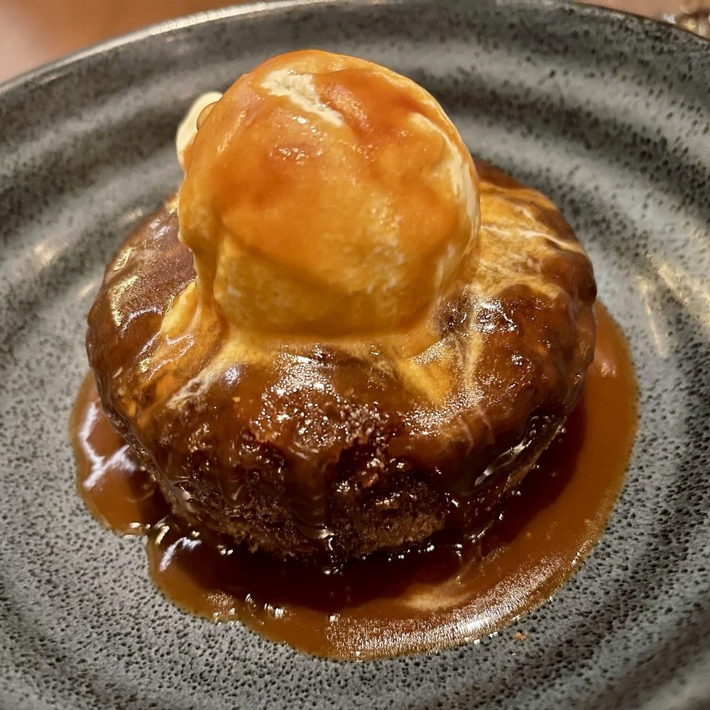 Ramsay's Kitchen - Sticky toffee pudding - New American Near Me - Las Vegas, Nevada Ramsay's Kitchen - Sticky toffee pudding - New American Near Me - Las Vegas, Nevada