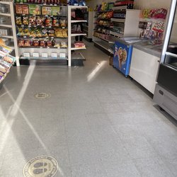 Maggie's Groceries