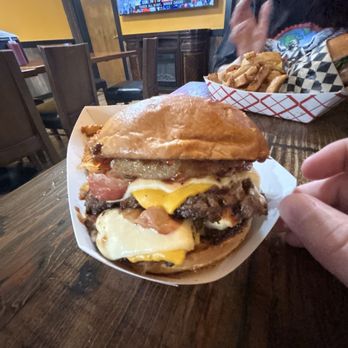 Double B's Burgers - Double Western Bacon Cheeseburger - Burgers Near Me - Modesto, California