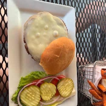 5 Star Burgers - Burgers Near Me - Clayton, Missouri