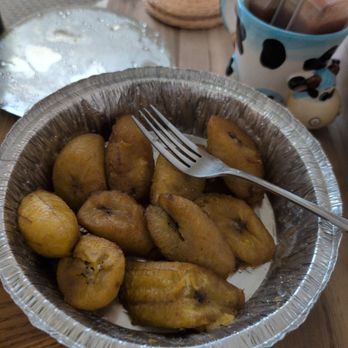 Parada Maimon - Maduros - Dominican Near Me - Philadelphia, Pennsylvania