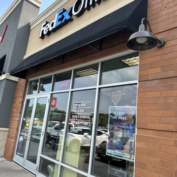 FedEx Office Print & Ship Center - Shipping Centers Near Me - Blaine, Minnesota FedEx Office Print & Ship Center - Shipping Centers Near Me - Blaine, Minnesota