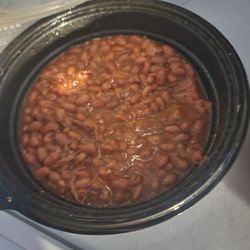 Kick'n Chicken. - Baked beans