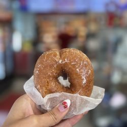 Ma's Donuts and More - Ma's Donut ($1.85)