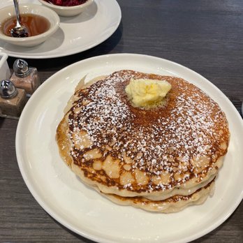 Estimes Cafe - Lemon ricotta pancakes - Breakfast & Brunch Near Me - Colonia, New Jersey