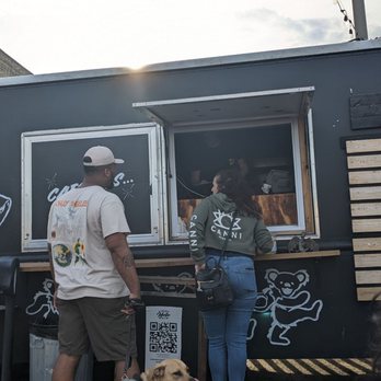 Taco Moto - Food truck - Street Vendors Near Me - Milwaukee, Wisconsin