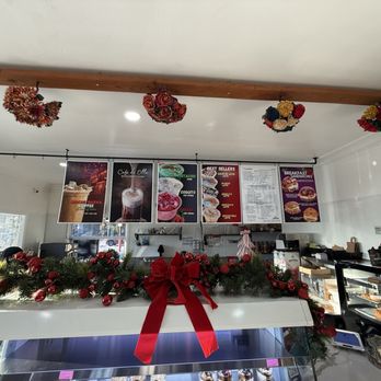 Mas Cafecito coffee - Coffee & Tea Near Me - Baldwin Park, California