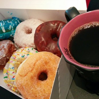 Doughnut Party - At home with my black coffee, donuts and Twin Peaks. - Donuts Near Me - Edmonton, Alberta Doughnut Party - At home with my black coffee, donuts and Twin Peaks. - Donuts Near Me - Edmonton, Alberta
