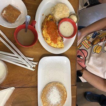 Ruby Slipper Orange Beach - Spanish Omelet added pancake - Cafes Near Me - Orange Beach, Alabama