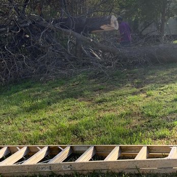 Kelly's Tree & Landscaping Services - Tree Services Near Me Kelly's Tree & Landscaping Services - Tree Services Near Me