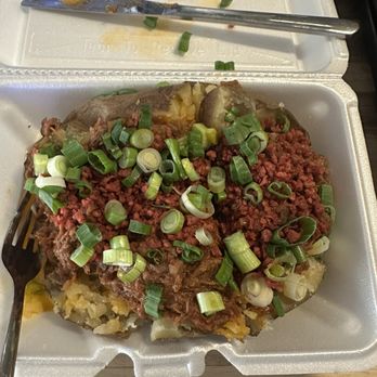 Waller County Line BBQ - Chopped Beef Stuffed Potato - Barbeque Near Me - Waller, Texas