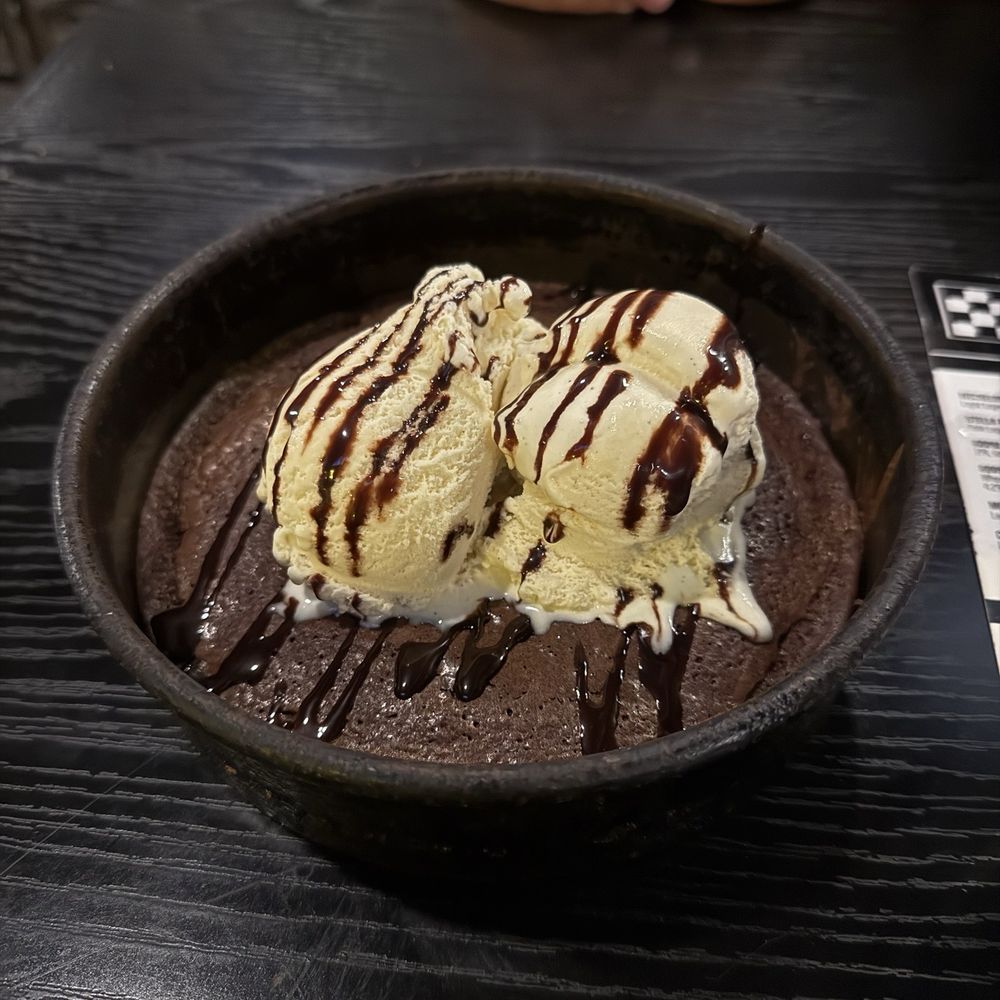 Gino’s East - Deep Dish Brownie - Pizza Near Me - Sherman Oaks, California Gino’s East - Deep Dish Brownie - Pizza Near Me - Sherman Oaks, California