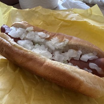 Original Tommy's - Asked for Chili Dog with onions. Said it twice!!!  This is what I received. :( - Burgers Near Me - Pico Rivera, California