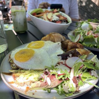 MIA Brunch Bar - Breakfast & Brunch Near Me - North York, Ontario