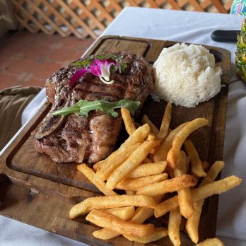 Wajiro's Restaurant - Cuban Near Me - Miami, Florida Wajiro's Restaurant - Cuban Near Me - Miami, Florida