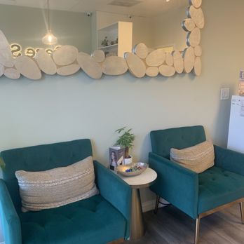 iCare Skin & Body - Lobby waiting area - Skin Care Near Me - Walnut, California