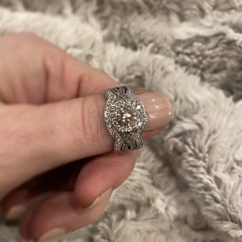 Naperville Jewelers - Jewelry Near Me - Naperville, Illinois