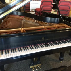 Steinway Piano Gallery - A sneak preview of their pianos.