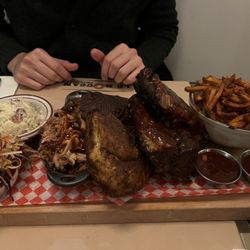 Le Boucan - Pit boss