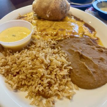 MasFajitas Mexican Restaurant - stuffed Avocado was totally awesome. Wrapped in cheese, then battered and deep fried. - Tex-Mex Near Me - Temple, Texas