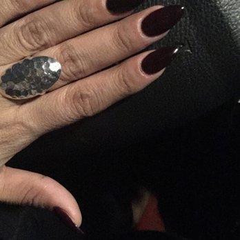 Leah's Nail Shop - Nail Salons Near Me - Carson, California