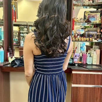 Instyle Salon - Women's cut & curled hair Women Shampoo, Cut and Blow-Dry - Hair Salons Near Me - Garland, Texas Instyle Salon - Women's cut & curled hair Women Shampoo, Cut and Blow-Dry - Hair Salons Near Me - Garland, Texas