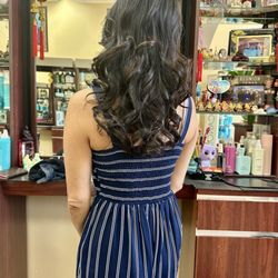 Instyle Salon - Women's cut & curled hair Women Shampoo, Cut and Blow-Dry