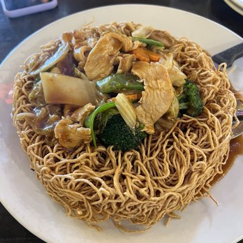 Tan Tan Wok - Crispy noodles with chicken and mixed veggies - Chinese Near Me - Katy, Texas Tan Tan Wok - Crispy noodles with chicken and mixed veggies - Chinese Near Me - Katy, Texas
