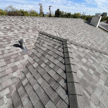 Duro Roofing - Tearing off Asphalt Shingles in Pasadena - Roofing Near Me - Los Angeles, California Duro Roofing - Tearing off Asphalt Shingles in Pasadena - Roofing Near Me - Los Angeles, California