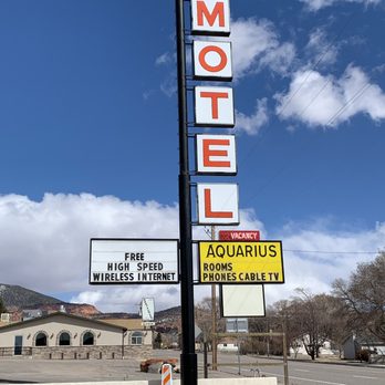 Aquarius Inn & Motel - 03.29.19  located in the quiet town of Bicknell UT - Hotels Near Me - Bicknell, Utah