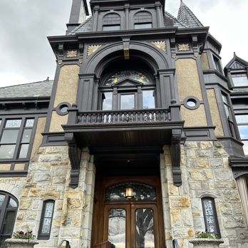 Beringer Vineyards - Wineries Near Me - St. Helena, California Beringer Vineyards - Wineries Near Me - St. Helena, California