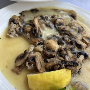 Ciro & Sal's - Veal w mushrooms - Italian Near Me - Provincetown, Massachusetts